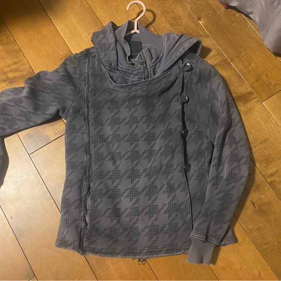 Hoodie - Picture 4 of 8